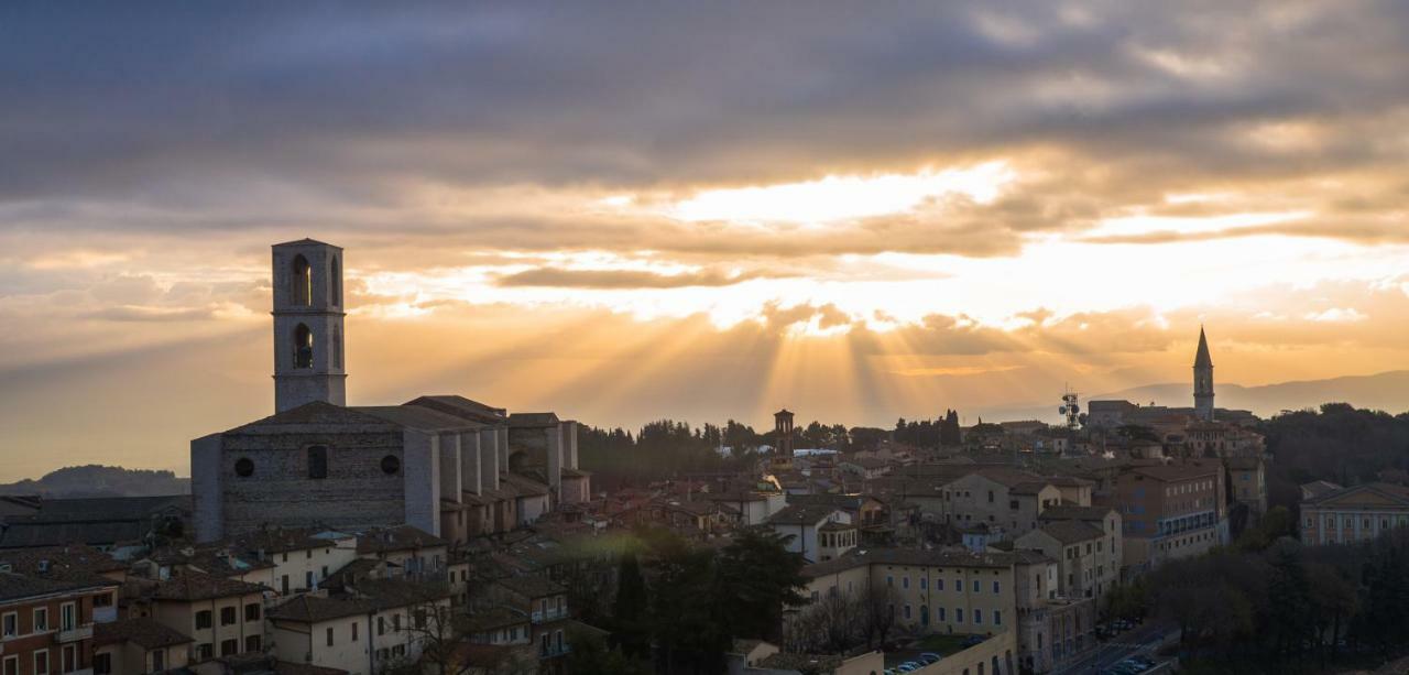 Bartolo Suite Centro Storico เปรูจา ภายนอก รูปภาพ