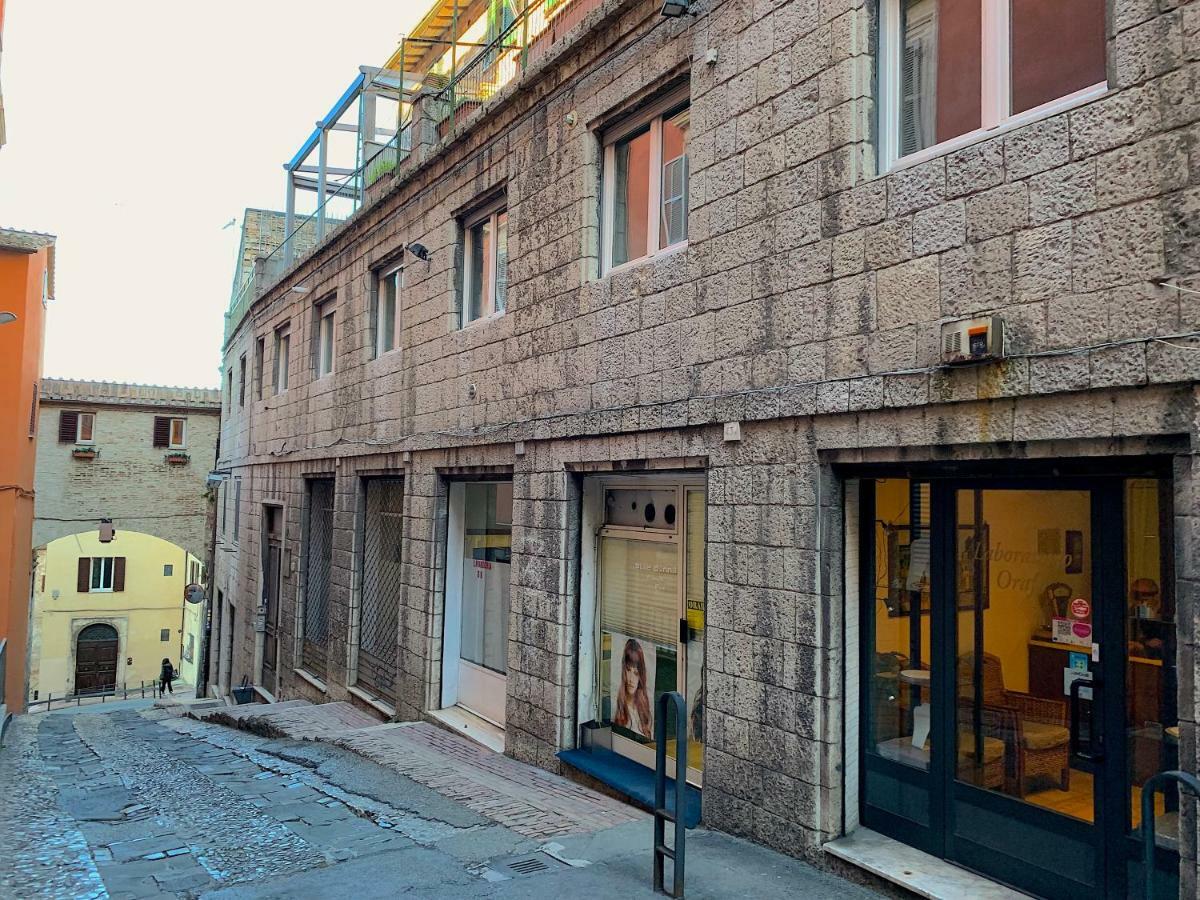Bartolo Suite Centro Storico เปรูจา ภายนอก รูปภาพ